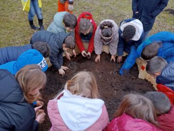 Leggi: &laquo;I bambini di Vezzano sul Crostolo&hellip;&raquo;